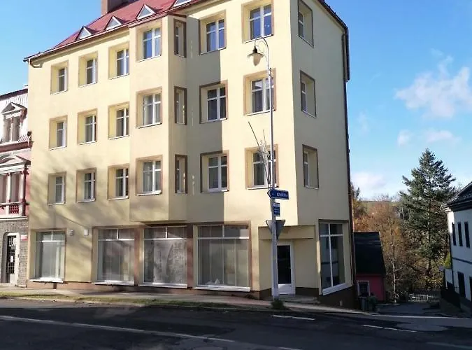 Lägenhet Apartman Nad Rekou
