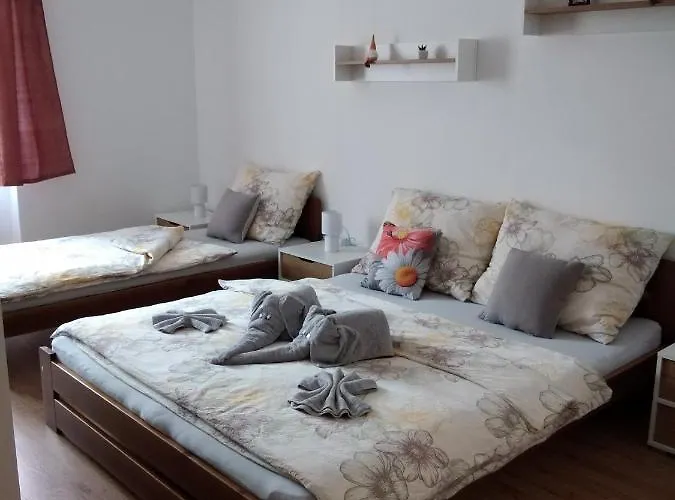 Lägenhet Apartman Nad Rekou *