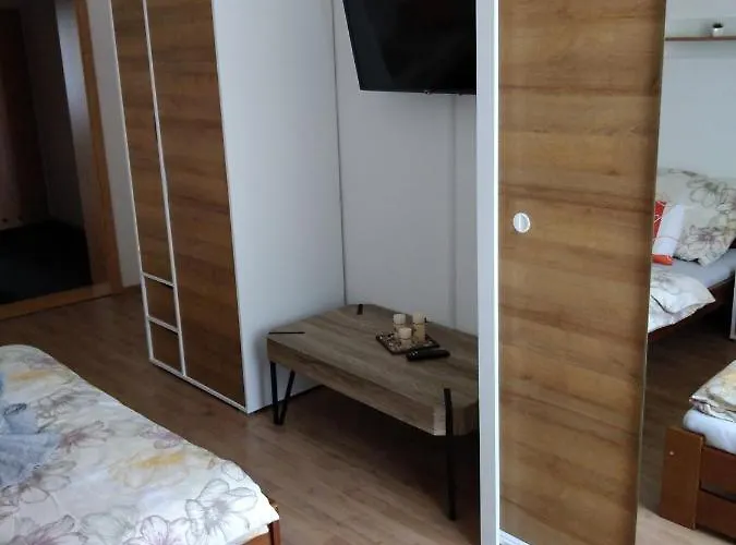 Lägenhet Apartman Nad Rekou